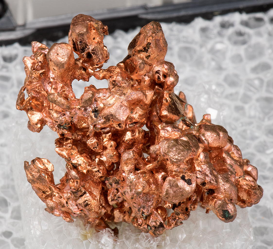 Copper: The mineral native Copper information and pictures