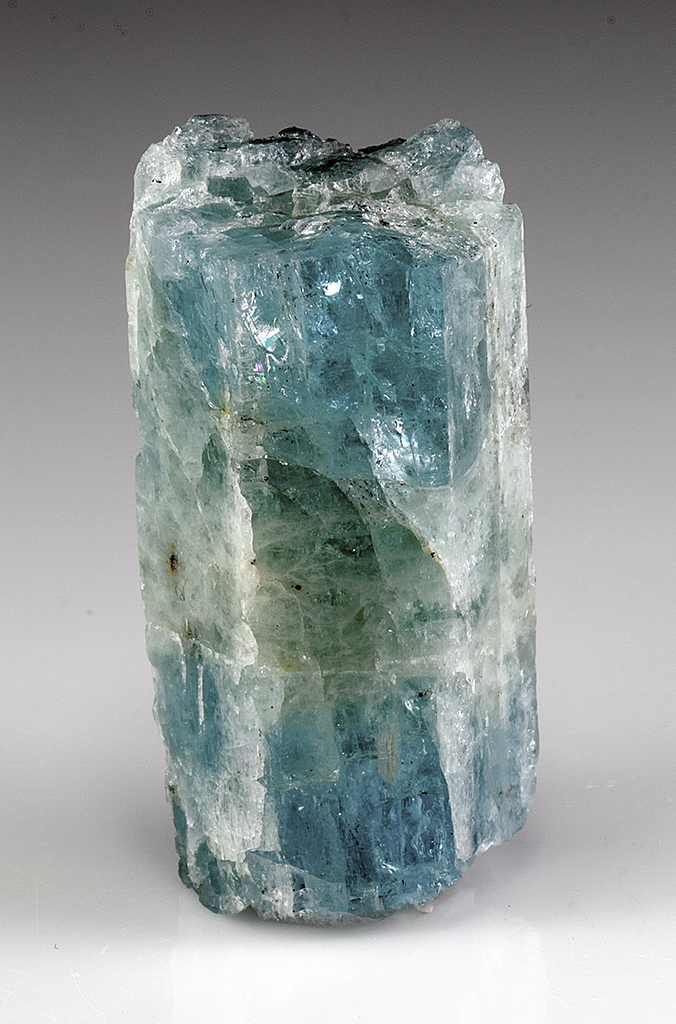 Beryl-var.-Aquamarine - Minerals For Sale - #2633186
