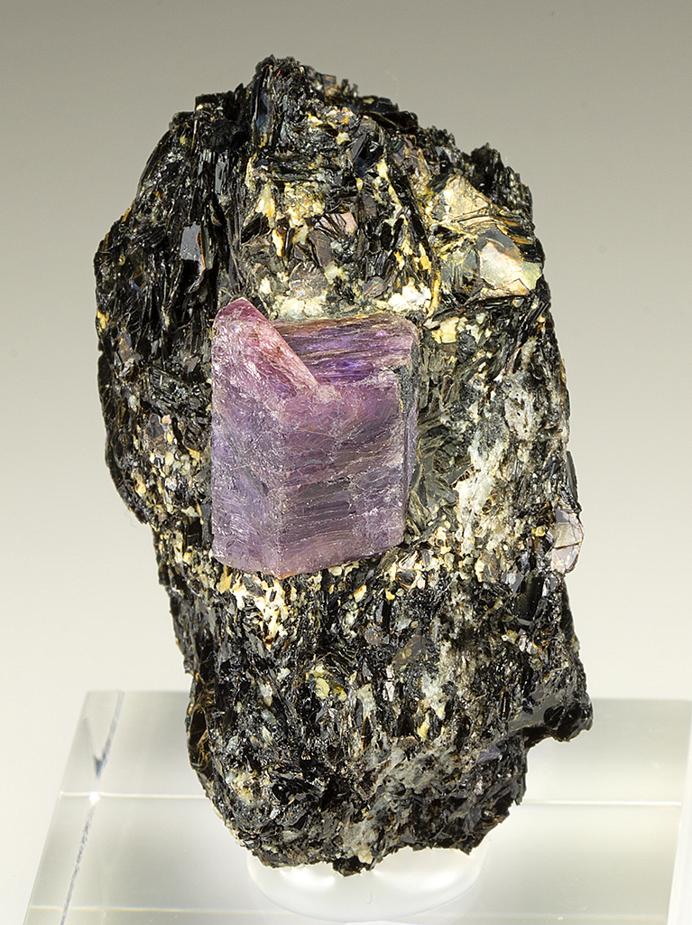 Corundum Ruby Sapphire Minerals For Sale 8034655