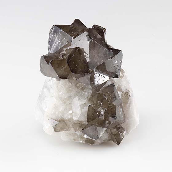 Scheelite with Calcite, Quartz - Minerals For Sale - #3772808